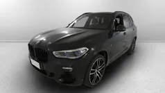 Black sapphire metallizzato Usata 2021 BMW X5 M Sport SUV | 52.000 € (Buon prezzo)
