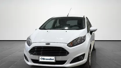 Usata Ford Fiesta 60 CV (44 kW) 2014 Bianco Utilitaria