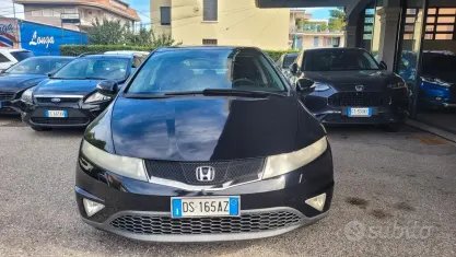 Usata Honda Civic Exclusive 140 CV (102 kW) 2008 Nero Berlina