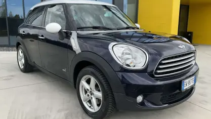 Usata Mini Cooper D Countryman 111 CV (81 kW) 2013 Blu/azzurro SUV