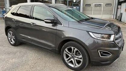 Używany Ford Edge Titanium 209 KM (153 kW) 2018 Szary SUV