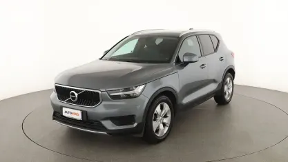 Usata Volvo XC40 Momentum 190 CV (139 kW) 2019 Grigio SUV