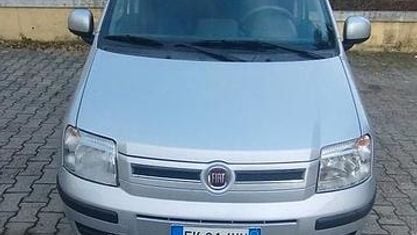 Usata Fiat Panda Dynamic 69 CV (50 kW) 2011 Grigio Berlina