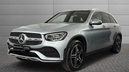 Usata Mercedes GLC300 Premium 306 CV (225 kW) 2022 Gray SUV