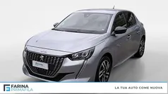 Grigio cristallo Usata 2022 Peugeot 208 Allure Due volumi | 12.900 € (Buon prezzo)