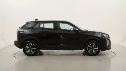 Usata Peugeot 2008 Active+ 100 CV (73 kW) 2024 Neronero SUV