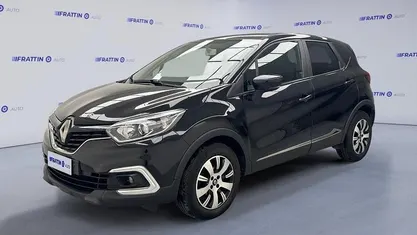 Usata Renault Captur 90 CV (66 kW) 2019 Nero SUV