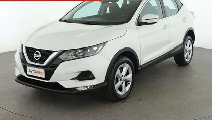 Usata Nissan Qashqai Acenta 116 CV (85 kW) 2019 Bianco SUV