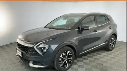 Usata Kia Sportage Style 150 CV (110 kW) 2022 Grigio SUV