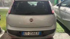 Grigio Usata 2013 Fiat Punto Lounge Due volumi | 3999 € (Buon prezzo)