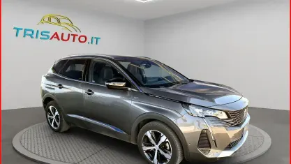 Usata Peugeot 3008 GT 131 CV (96 kW) 2023 Grigio SUV