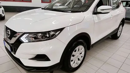 Bianco Usata 2020 Nissan Qashqai Visia SUV | 16.900 € (Buon prezzo)