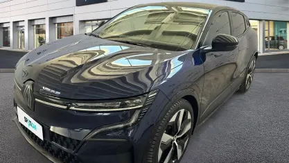 Usata Renault Megane E-Tech 55 kW (75 CV) 2024 Blu/azzurro Berlina
