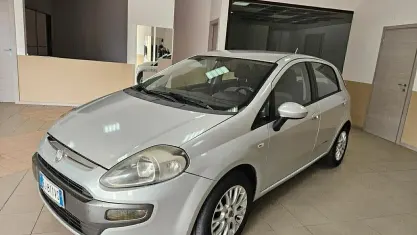 Usata Fiat Punto Evo S 95 CV (69 kW) 2011 Grigio Utilitaria