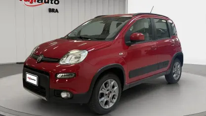 Usata Fiat Panda 4x4 Climbing 86 CV (63 kW) 2013 Rosso Utilitaria