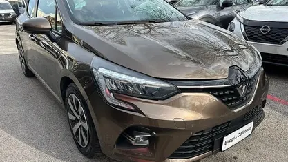 Usata Renault Clio V Zen 140 CV (102 kW) 2021 Berlina