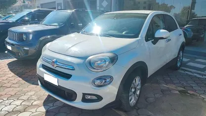 Usata Fiat 500X Pop Star 140 CV (102 kW) 2016 Bianco SUV