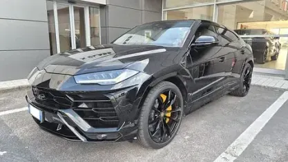 Usata Lamborghini Urus 650 CV (478 kW) 2022 Nero SUV