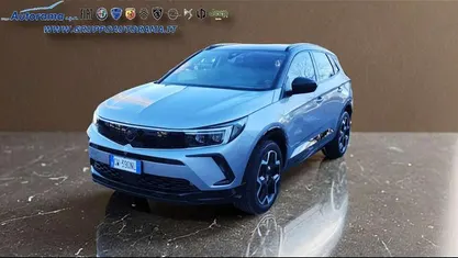 Usata Opel Grandland X 131 CV (96 kW) 2024 SUV