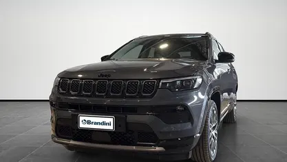 Usata Jeep Compass Summit 131 CV (96 kW) 2025 SUV