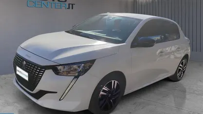 Usata Peugeot 208 Allure 101 CV (74 kW) 2023 Bianco Utilitaria