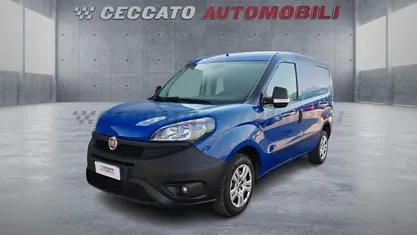 Usata Fiat Doblò 95 CV (69 kW) 2018 Blu Monovolume
