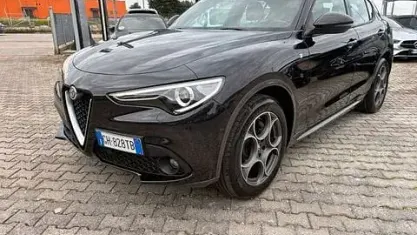 Usata Alfa Romeo Stelvio Veloce 210 CV (154 kW) 2022 Nero SUV