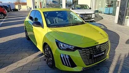 Gebraucht Peugeot 208 Allure 101 PS (74 kW) 2024 Gelb Kleinwagen