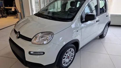 Usata Fiat Panda 70 CV (51 kW) 2022 Bianco Utilitaria