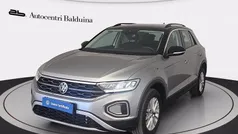 Pyrit silver met/tetto nero me Usata 2024 VW T-Roc Life SUV | 29.900 € (Buon prezzo)