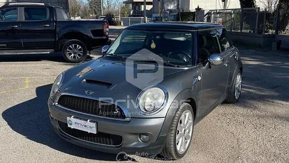 Usata Mini Cooper S 184 CV (135 kW) 2010 Gray Utilitaria