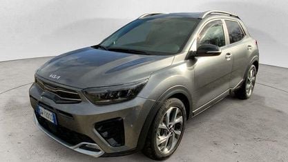 Usata Kia Stonic GT-Line 120 CV (88 kW) 2024 Grigio SUV