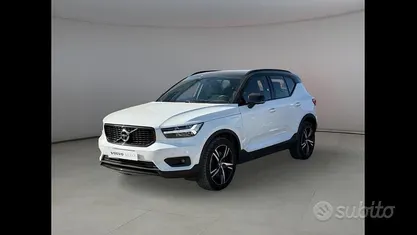 Usata Volvo XC40 R-Design 192 CV (141 kW) 2020 Bianco SUV