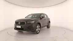 Nero Usata 2023 Volvo XC40 SUV | 29.500 € (Ottimo prezzo)