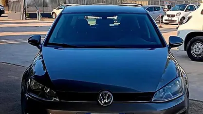 Usata VW Golf VII Highline 105 CV (77 kW) 2014 Gray Berlina