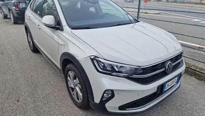 Beige Usata 2023 VW Taigo Life SUV | 15.990 € (Super prezzo)