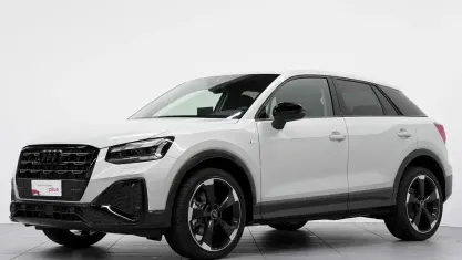 Nuevo Audi Q2 Ambiente 150 CV (110 kW) 2026 Plateado SUV