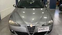 Grigio Usata 2005 Alfa Romeo 147 Due volumi | 2200 € (Buon prezzo)