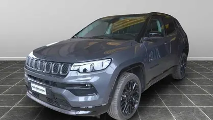 Usata 2024 Jeep Compass SUV | 27.900 € (Buon prezzo)