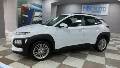 Usata Hyundai Kona Style 120 CV (88 kW) 2017 Bianco SUV
