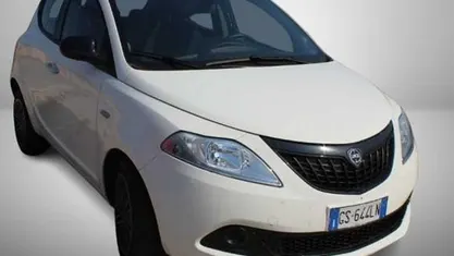 Usata Lancia Ypsilon S 69 CV (50 kW) 2023 Utilitaria