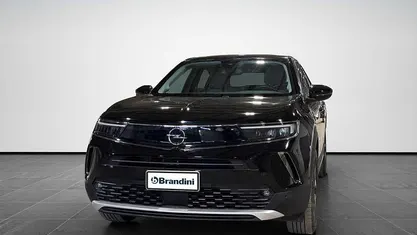 Usata Opel Mokka Elegance 101 CV (74 kW) 2024 Bianco SUV