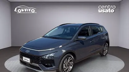 Usata Hyundai Bayon 79 CV (58 kW) 2025 Aurora gray SUV