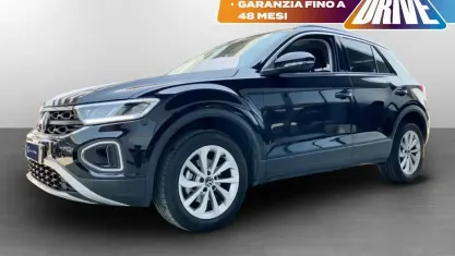 Usata VW T-Roc Life 150 CV (110 kW) 2023 Deep black perlato SUV
