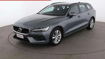 Usata Volvo V60 Business Edition 150 CV (110 kW) 2020 Grigio Station wagon