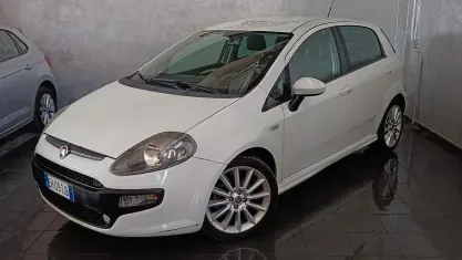 Usata Fiat Punto Evo Sport 95 CV (69 kW) 2011 Bianco Utilitaria