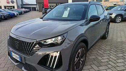 Usata 2024 Peugeot 2008 GT SUV | 23.900 € (Buon prezzo)