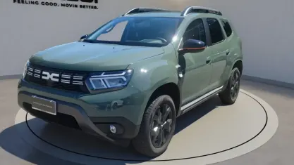 Begagnad Dacia Duster Extreme 101 HK (74 kW) 2023 Lichen kaki SUV