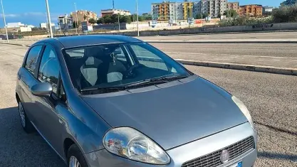 Usata Fiat Grande Punto Dynamic 120 CV (88 kW) 2008 Grigio Utilitaria