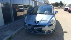 Grigio Usata 2011 Peugeot 5008 Monovolume | 4500 € (Ottimo prezzo)